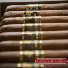 Cargar imagen en el visor de la galería, BEHIKE 52 CAJA CON 10 UNIDADES - Puros Cubanos Originales | La Casa del Habano México