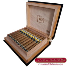 Cargar imagen en el visor de la galería, IDEALES "COLECCIÓN HABANOS" LIBRO CON 25 UNIDADES - Puros Cubanos Originales | La Casa del Habano México