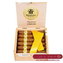 Cargar imagen en el visor de la galería, MEDIA LUNA CAJA CON 12 UNIDADES - Puros Cubanos Originales | La Casa del Habano HMO