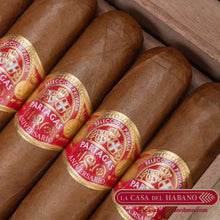 Cargar imagen en el visor de la galería, ROYALES TRAVEL HUMIDOR CON 20 UNIDADES - Puros Cubanos Originales | La Casa del Habano México