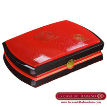 Cargar imagen en el visor de la galería, CEDROS &quot;ANO DE LA SERPIENTE 2025&quot; CAJA CON 18 UNIDADES - Puros Cubanos Originales | La Casa del Habano México
