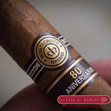 Cargar imagen en el visor de la galería, MONTECRISTO 80 ANIVERSARIO CAJA CON 20 UNIDADES - Puros Cubanos Originales | La Casa del Habano México
